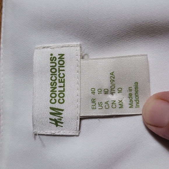 H&M Conscious Collection Blouse - Picture 3 of 4